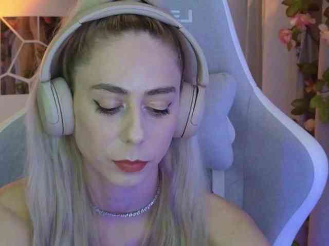 ballerina_capuchina webcam