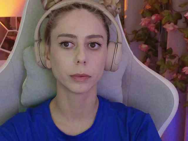 ballerina_capuchina webcam
