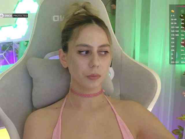 Danil__Kolbasenko webcam