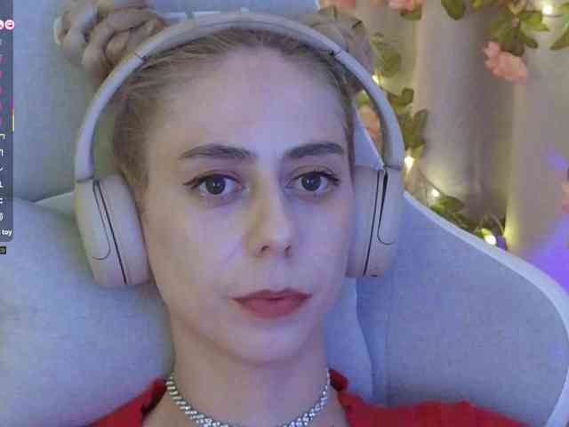ballerina_capuchina webcam
