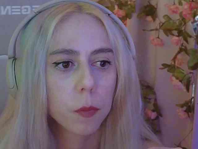 ballerina_capuchina webcam