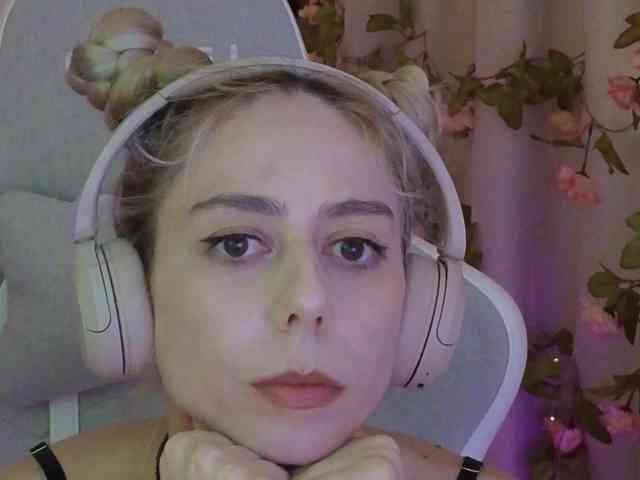ballerina_capuchina webcam