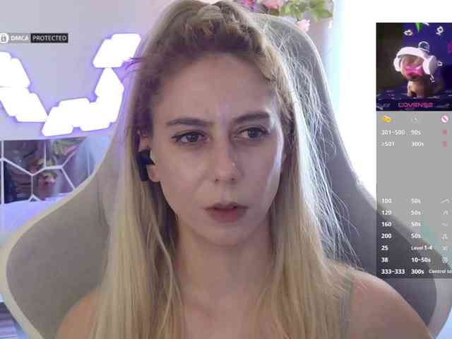 Danil__Kolbasenko webcam