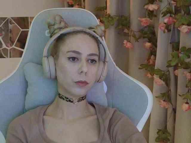 ballerina_capuchina webcam