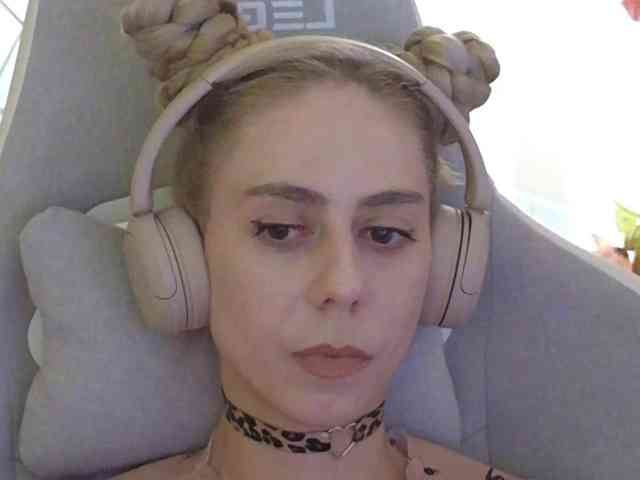 ballerina_capuchina webcam