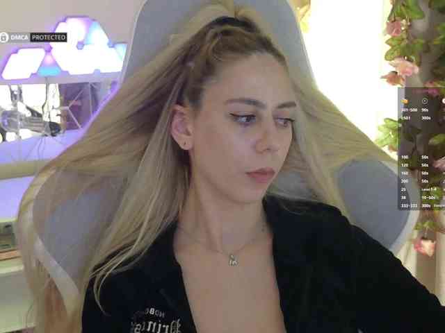 ballerina_capuchina webcam