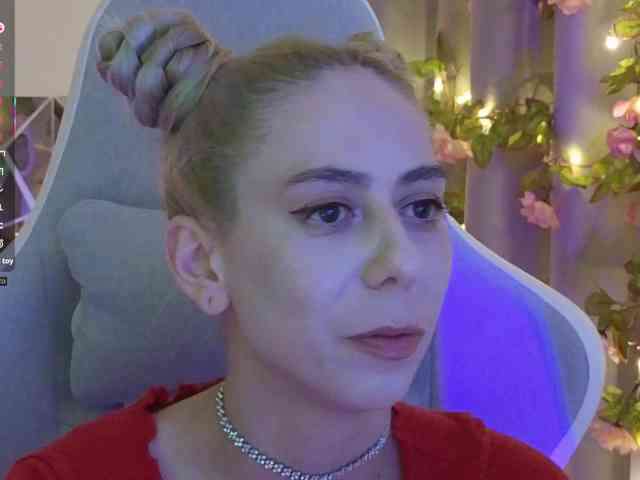 ballerina_capuchina webcam