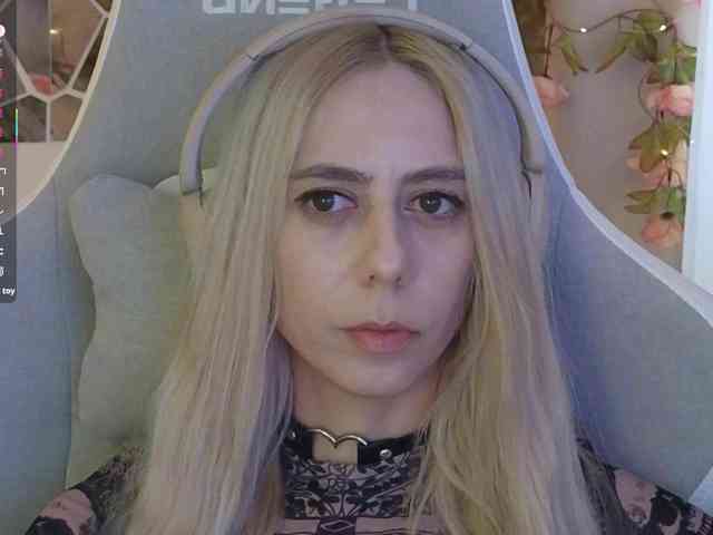 ballerina_capuchina webcam