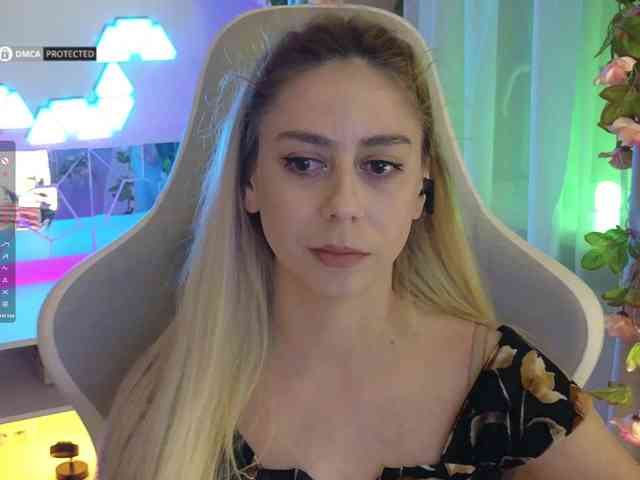 ballerina_capuchina webcam