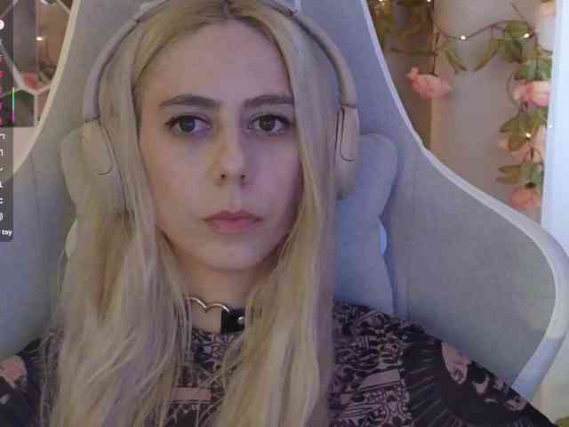 ballerina_capuchina webcam