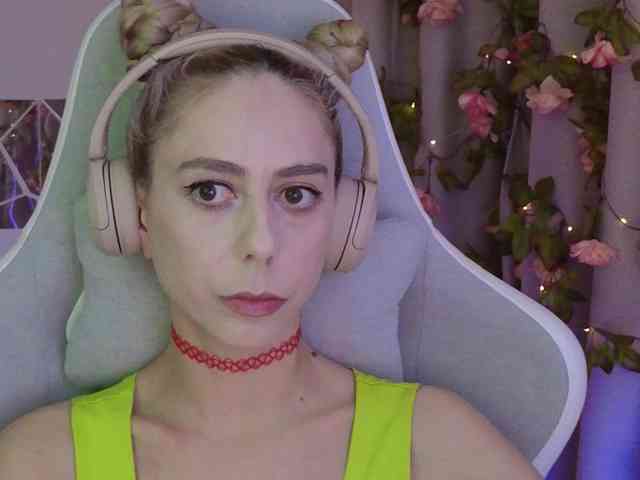 ballerina_capuchina webcam