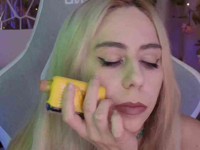 ballerina_capuchina webcam