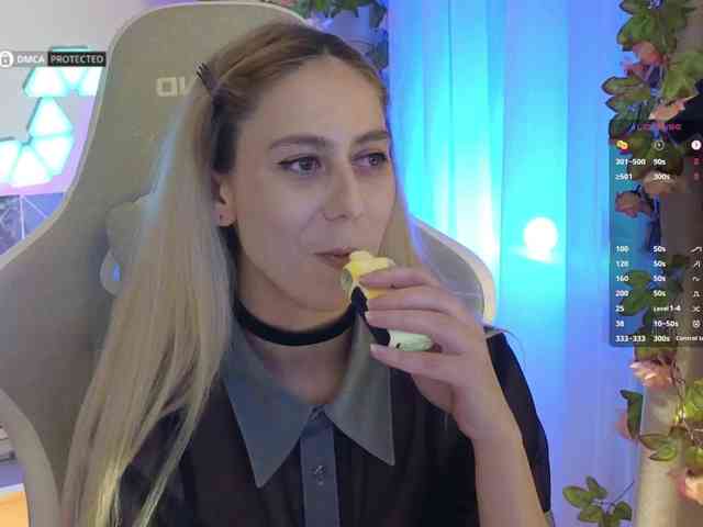 Danil__Kolbasenko webcam