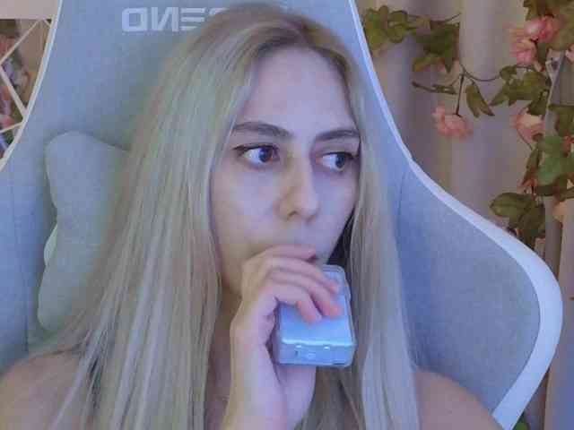 ballerina_capuchina webcam