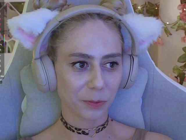 ballerina_capuchina webcam