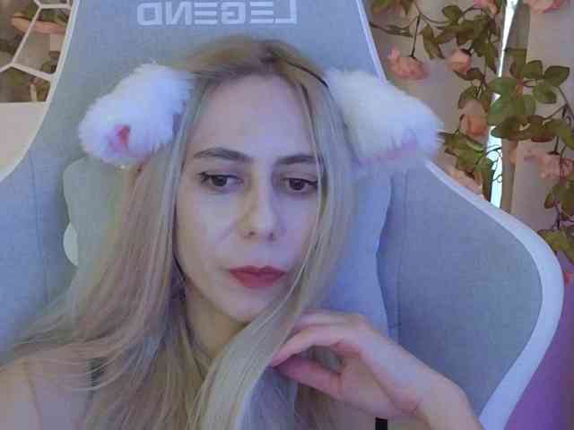 ballerina_capuchina webcam