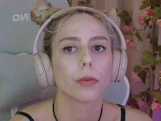 ballerina_capuchina webcam