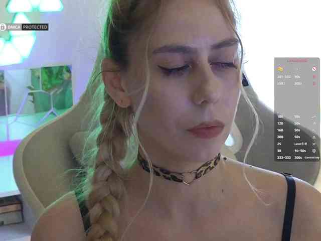 Danil__Kolbasenko webcam