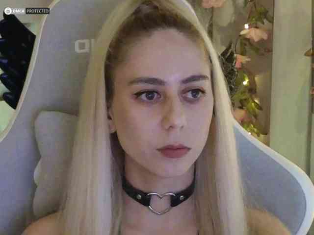 ballerina_capuchina webcam