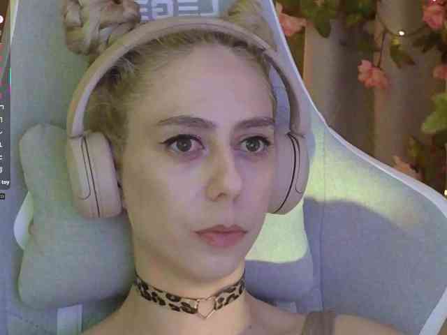 ballerina_capuchina webcam