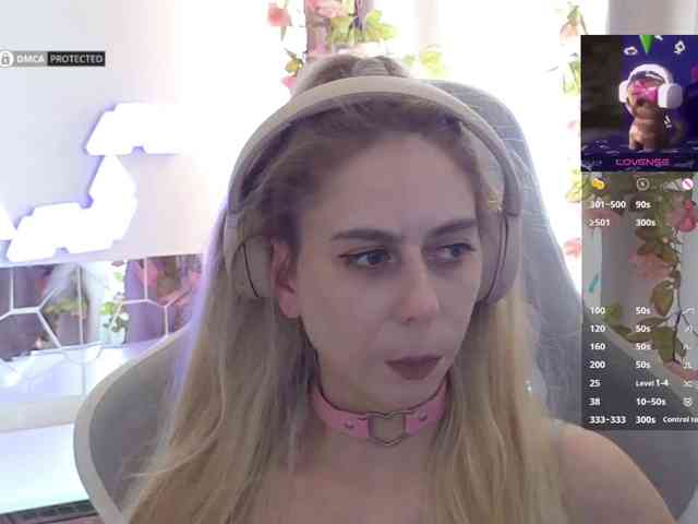 Danil__Kolbasenko webcam