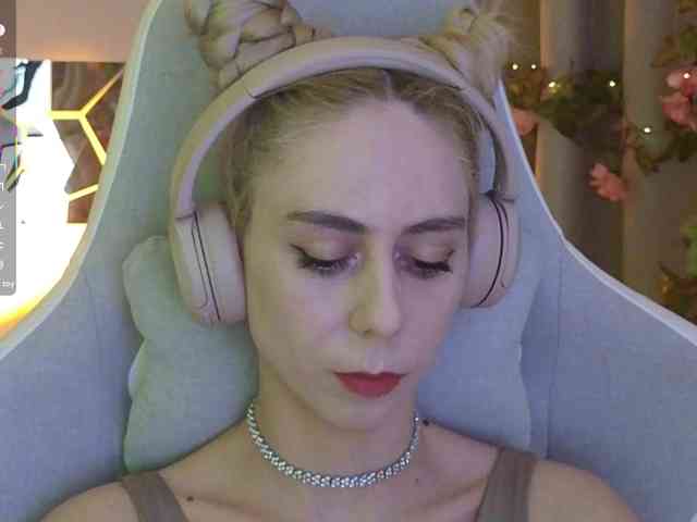 ballerina_capuchina webcam