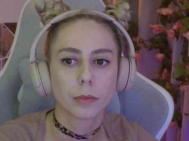 ballerina_capuchina webcam