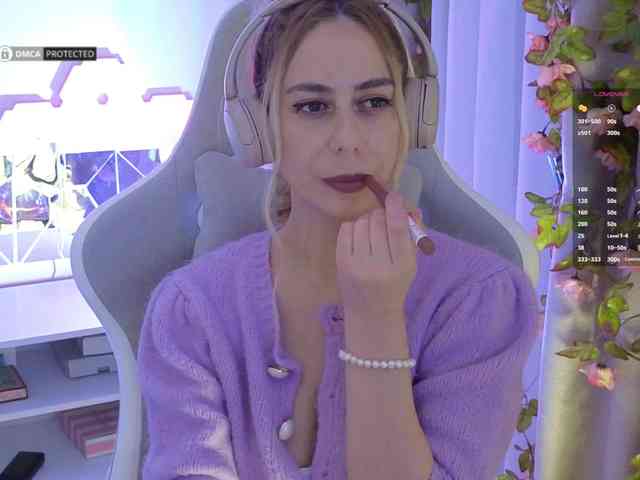 ballerina_capuchina webcam