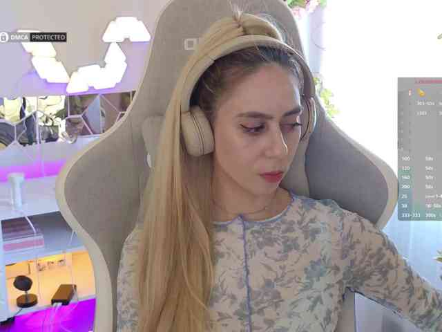 Danil__Kolbasenko webcam