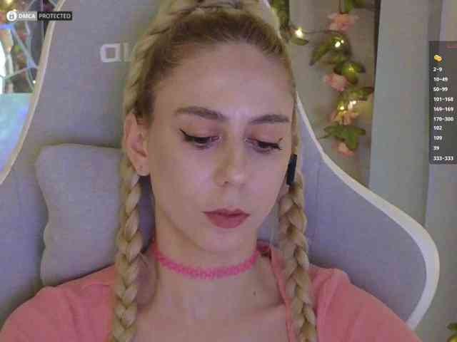 ballerina_capuchina webcam
