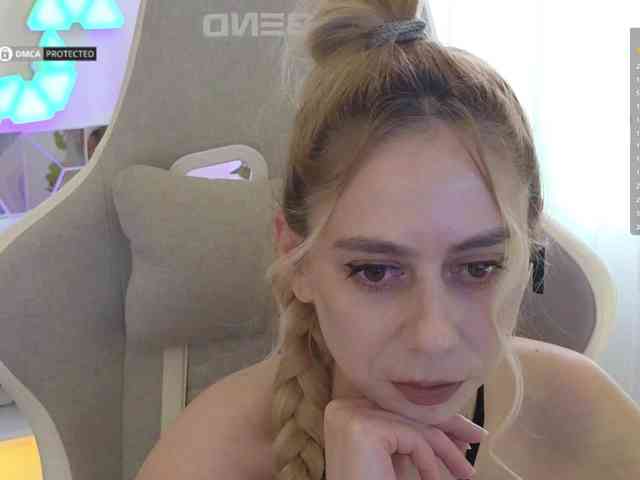 Danil__Kolbasenko webcam