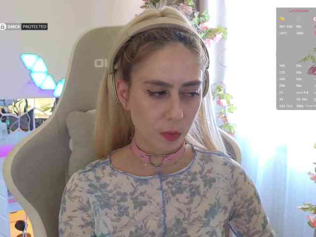 Danil__Kolbasenko webcam