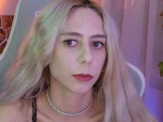 ballerina_capuchina webcam