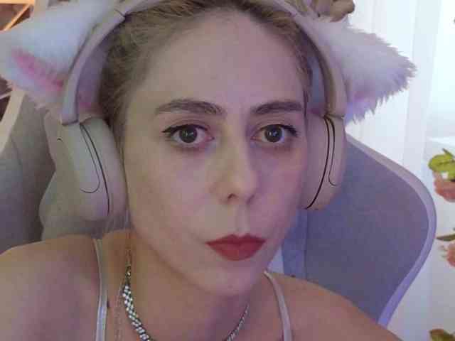 ballerina_capuchina webcam
