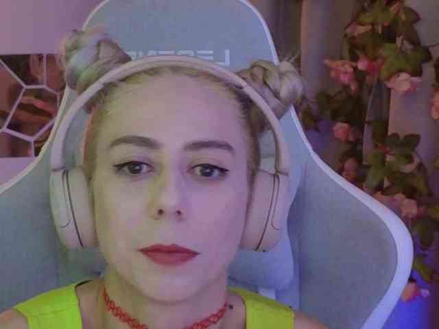 ballerina_capuchina webcam