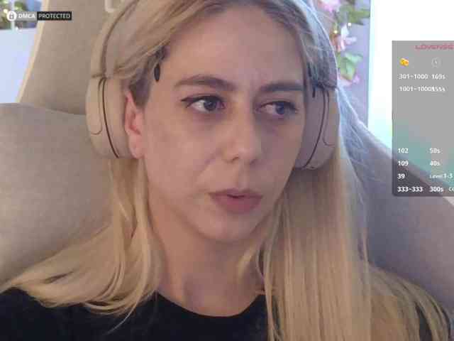 -Light-Fury- Live Webcam on BongaCams