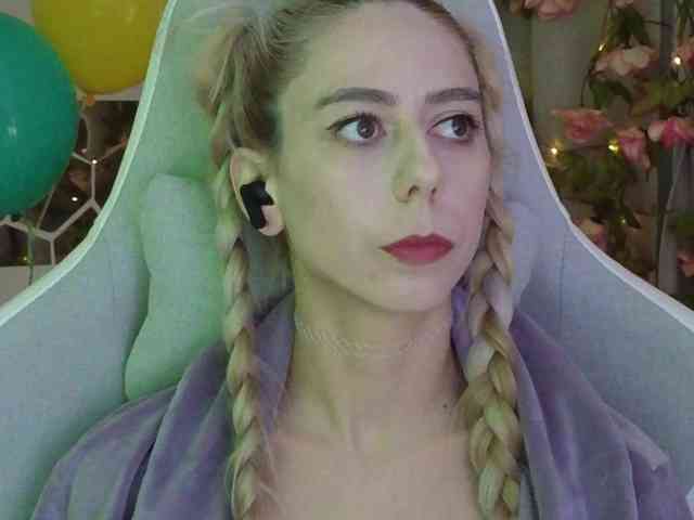ballerina_capuchina webcam