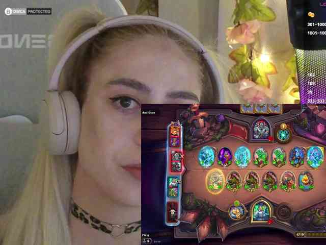 -Light-Fury-'s webcam live show