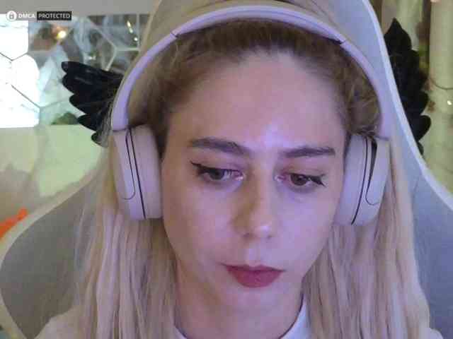 ballerina_capuchina webcam