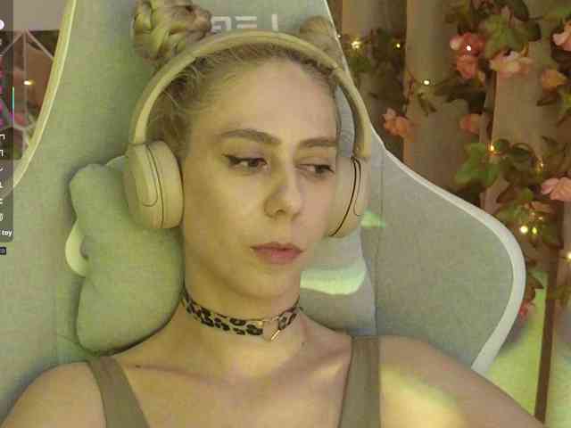 ballerina_capuchina webcam