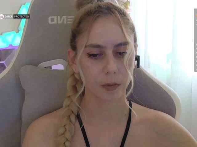 Danil__Kolbasenko webcam