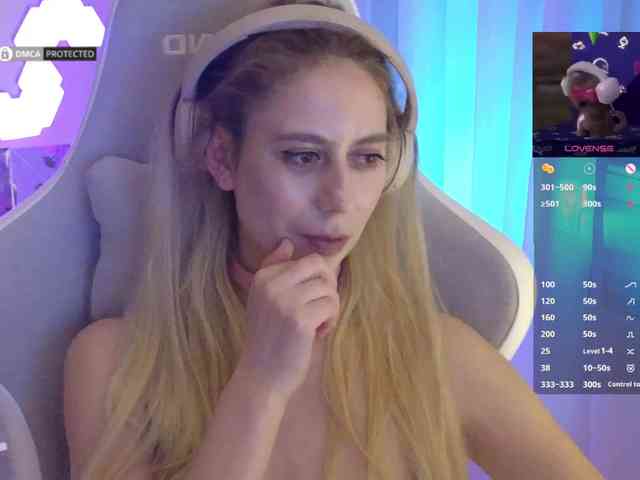 Danil__Kolbasenko webcam