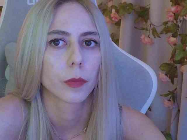 ballerina_capuchina webcam