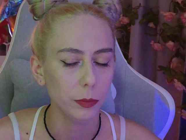 ballerina_capuchina webcam