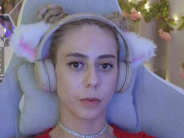 ballerina_capuchina webcam