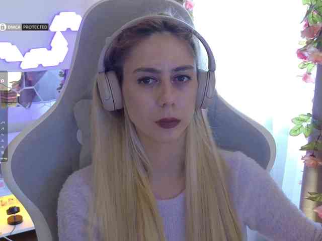 ballerina_capuchina webcam