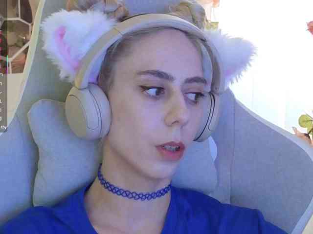 ballerina_capuchina webcam