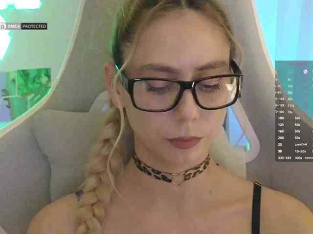 Danil__Kolbasenko webcam