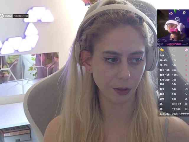 Danil__Kolbasenko webcam