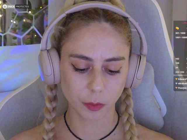 -Light-Fury- Live Webcam on BongaCams